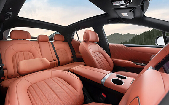 Panoramic Sunroof with Electric Sunshade | Changan Caribbean