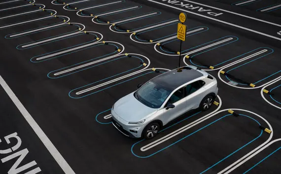Remote Straight In and Out Parking | Changan Caribbean